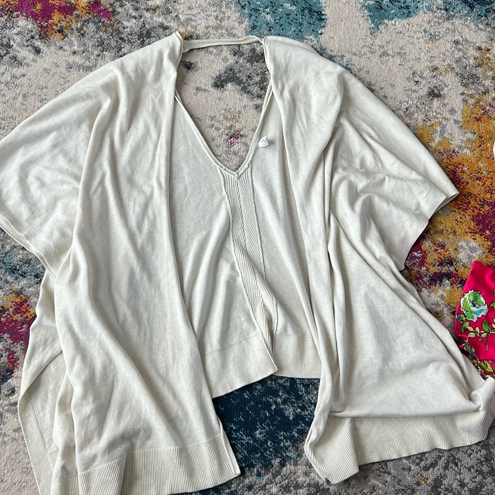 Lululemon Short Sleeved Sweater